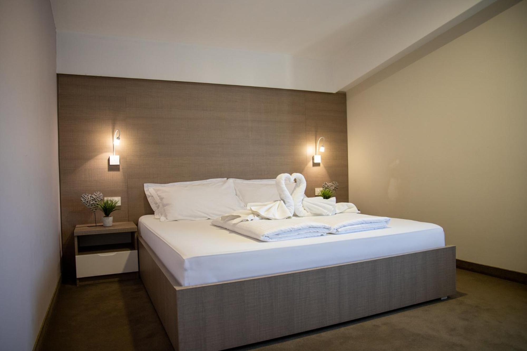Hotel Narenta Metković Esterno foto