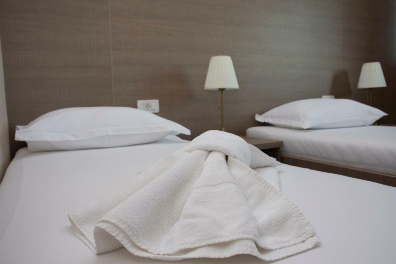 Hotel Narenta Metković Esterno foto
